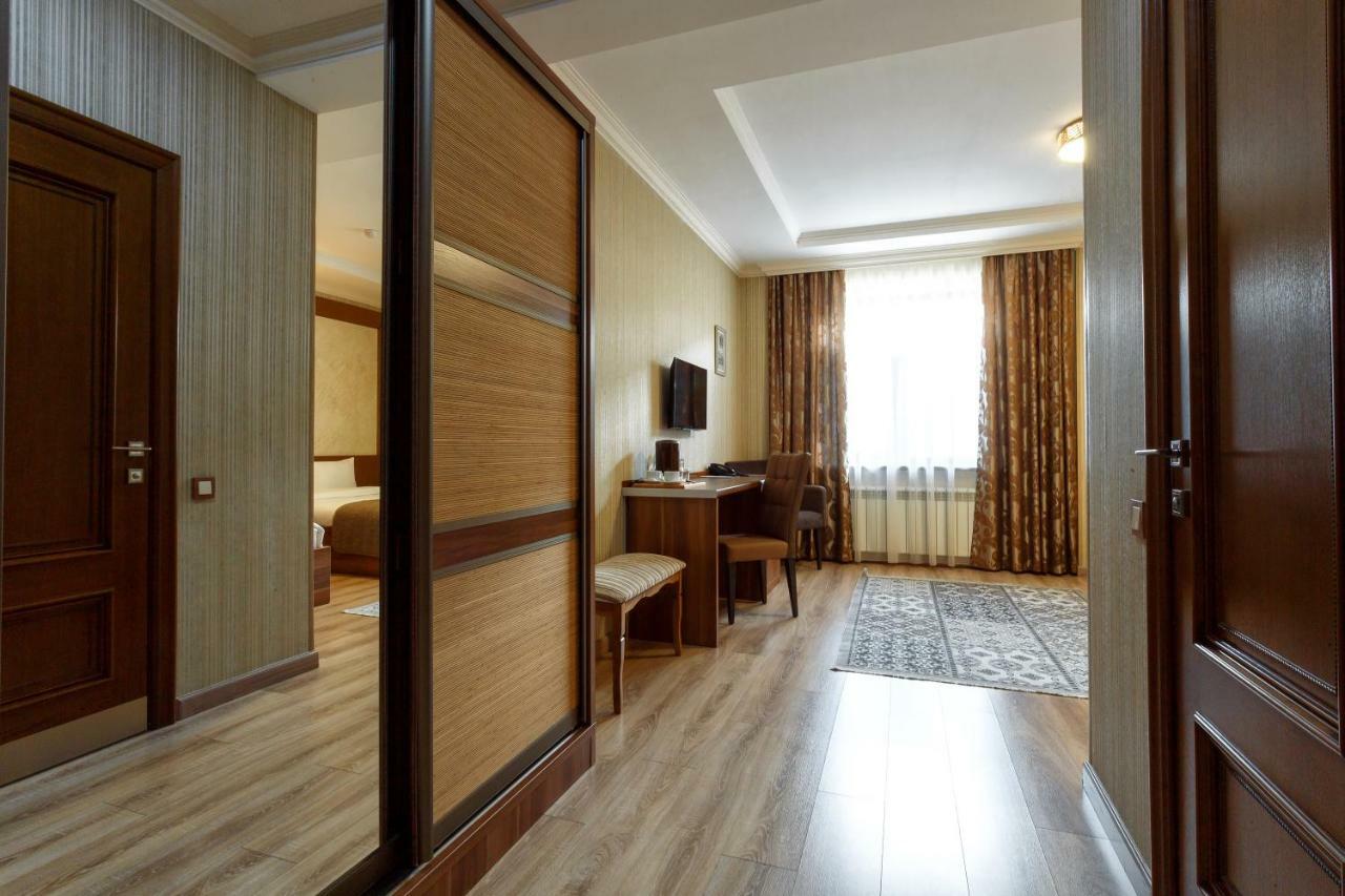Sacvoyage Hotel อัลมาตี ภายนอก รูปภาพ